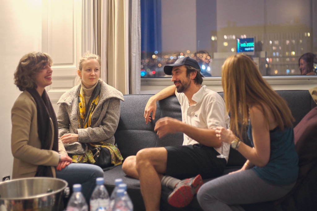 City Summits Novotel Tour Eiffel // Bertrand Planes et Emilie Mazeaud Performance 27-28 février 2017 Proposition de Camille de Bayser et Laurent Boudier